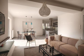 Spacious and stylish apartment with a great view!